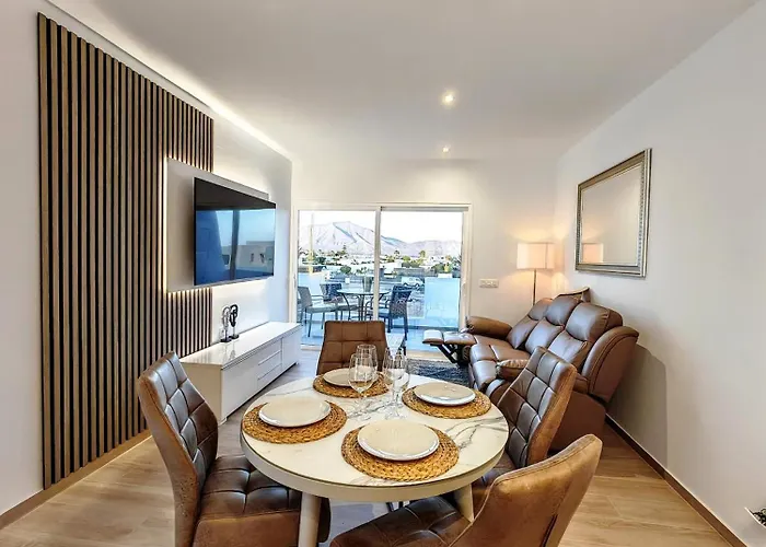 O Lar Da Mota ,playa Flamingo * Playa Blanca (Lanzarote)