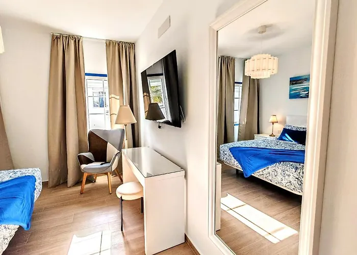 O Lar Da Mota ,playa Flamingo *